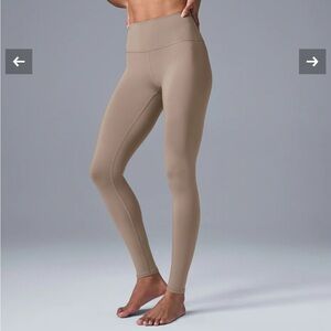 ALO 7/8 airlift leggings - gravel